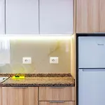 Gega - 2 Bedrooms 아파트 Durrës