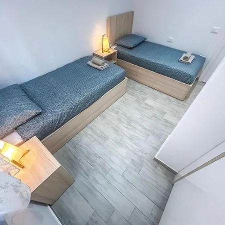 Gega - 2 Bedrooms 아파트 *