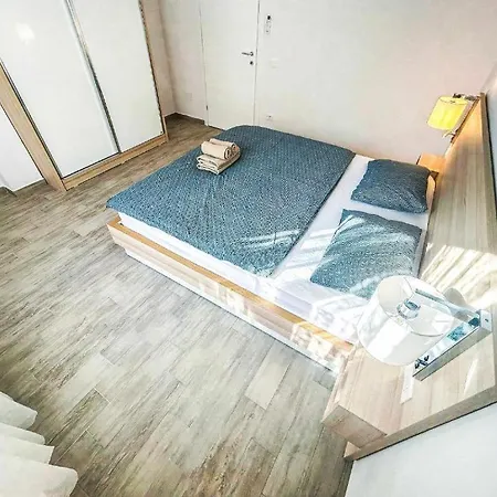 Gega - 2 Bedrooms Durrës