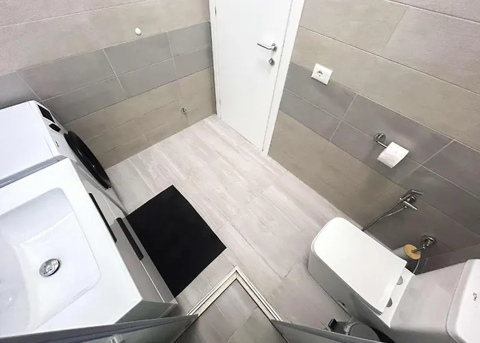 Gega - 2 Bedrooms 아파트 Durrës