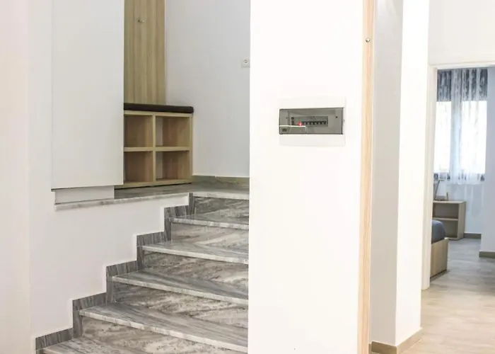 Gega - 2 Bedrooms 아파트 *